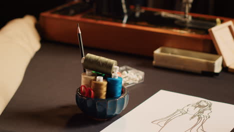 Tools-on-table-in-tailoring-atelier