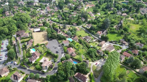 Häuser-Und-Straßen-Sarlat-La-Caneda-Dordogne,-Frankreich-Drohne,-Luftaufnahme
