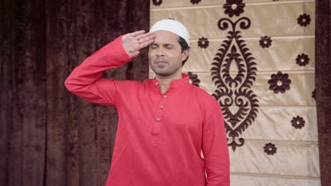 Proud-muslim-man-saluting-on-15th-August-Independence-day