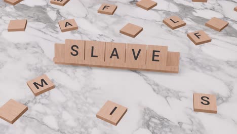 Sklavenwort-Auf-Scrabble
