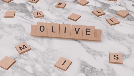 Olivenwort-Auf-Scrabble