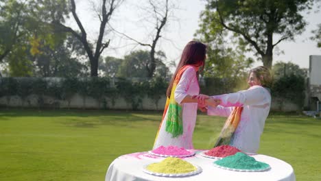 Cute-Indian-couple-at-a-Holi-festival