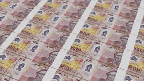 500-Angolanische-Kwanza-Banknoten,-Gedruckt-Von-Einer-Geldpresse