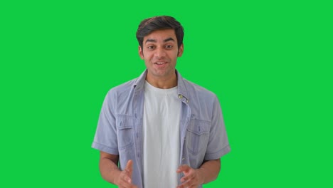 Indian-youtuber-making-a-video-for-social-media-Green-screen