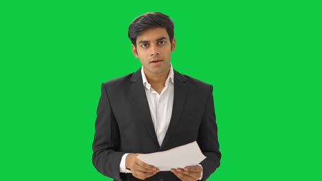 Angry-Indian-manager-shouting-on-workers-Green-screen
