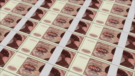 Impresión-De-Billetes-De-500-Marcos-Alemanes-En-Alemania-Mediante-Una-Prensa-De-Dinero