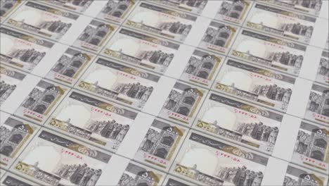 500-Iranische-Rial-Banknoten,-Gedruckt-Von-Einer-Geldpresse