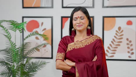 Selbstbewusste-Indische-Frau