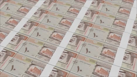 Impresión-De-10-Billetes-De-Rial-Saudí-Mediante-Una-Prensa-De-Dinero