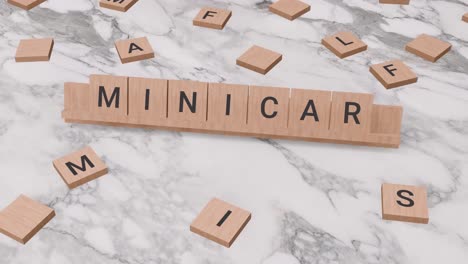 Minicar-Wort-Auf-Scrabble