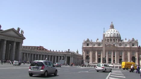 Rome-and-the-vatican-during-the-day