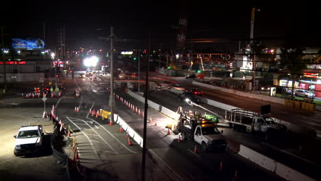 Bauarbeiter-Arbeiten-An-Einer-Autobahnüberführung-Im-Zeitraffer-Nachts-In-Los-Angeles-3