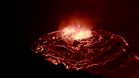 Der-Vulkan-Nyiragongo-Bricht-Nachts-In-Der-Demokratischen-Republik-Kongo-Aus-5
