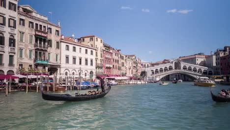 Venice-From-Boat-4K-07