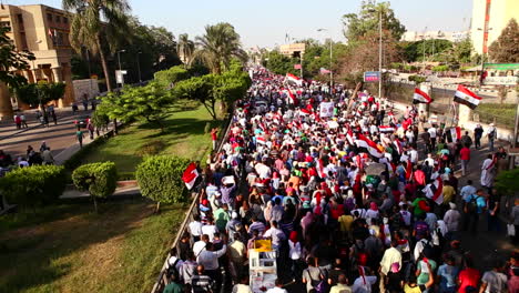 Ein-Großer-Protestmarsch-In-Kairo-ägypten