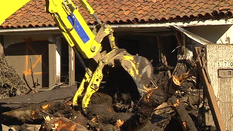 Fire-Crews-Inspect-Damage-From-The-Mudslides-In-Montecito-California-Following-The-Thomas-Fire-Disaster-11