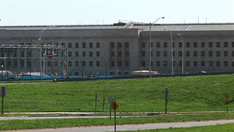Panright-Des-Pentagon-Gebäudes-Und-Der-Autobahn