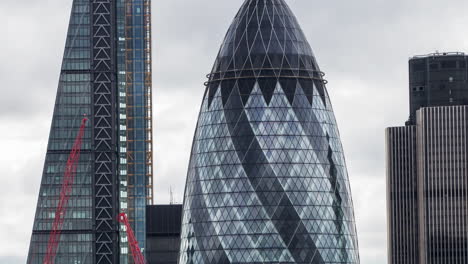 London-Moody-Skyline-4K-03