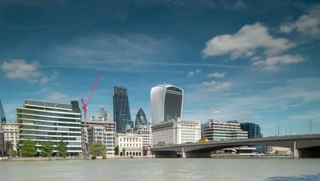 Londoner-Themse-Ansicht-4k-02