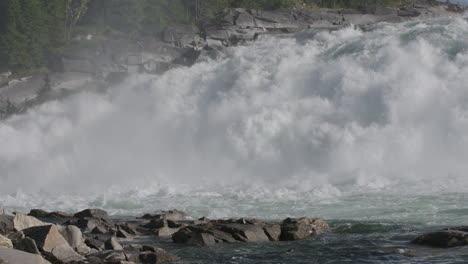 Norway-Waterfall-4K-02