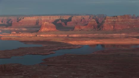 Wide-Panleft-Of-Lake-Powell'S-Shoreline