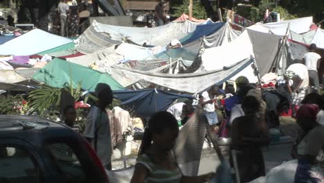 Zeltstädte-Und-Flüchtlingslager-Entstehen-Nach-Einem-Schweren-Erdbeben-In-Ganz-Haiti-Ha