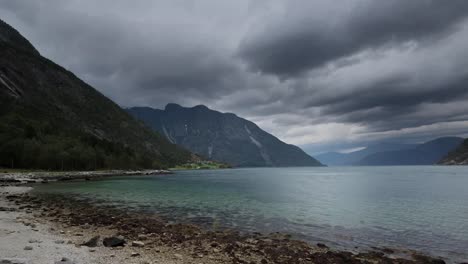 Beach-Lake-Norway-4K-01