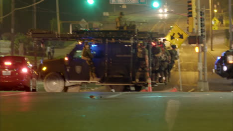 Police-confront-protestors-during-the-Ferguson-riots-using-large-military-style-vehicles