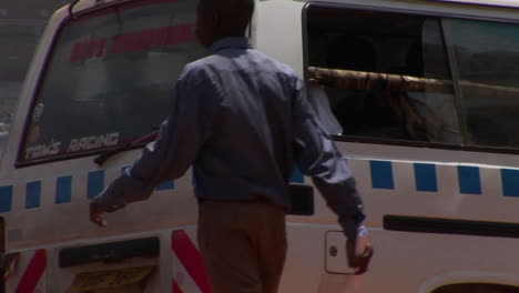 Medium-shot-of-busy-traffic-on-a-street-in-Kampala-Uganda