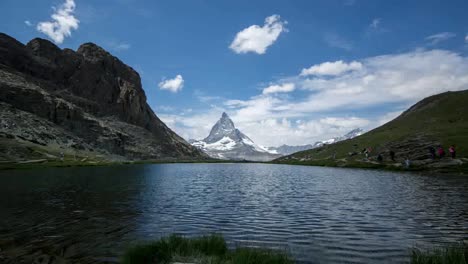 Matterhorn-Lake-4k-01