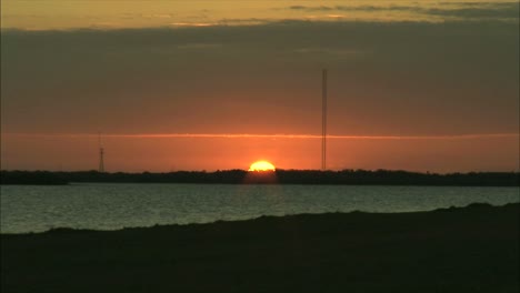 Sun-Rising---Space-Kennedy-Centre