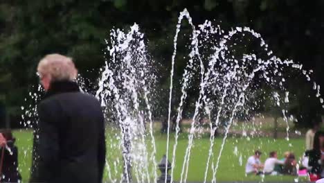 Brunnen-Im-Hyde-Park,-London