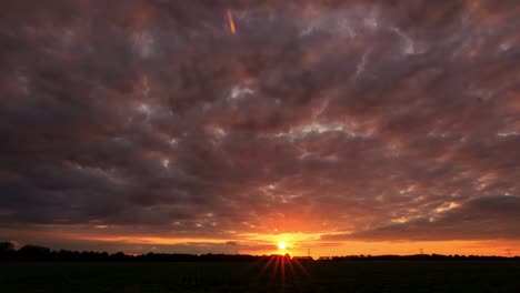 Zeitraffer---Sonnenuntergang---Von-Jama-Jamon