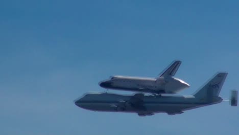 Endeavor-Final-Flight-Close-up