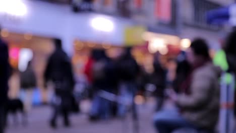 Man-Busking-in-Oxford,-UK-Blurred