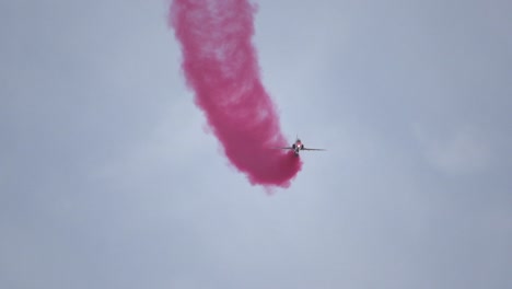 Red-Arrows-Slow-Motion