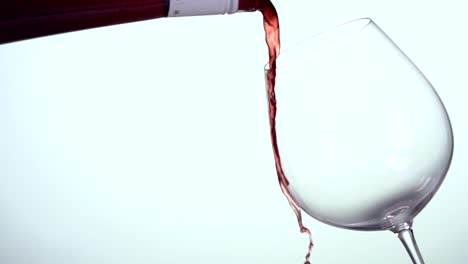 Wine-Pouring-in-Slow-Motion