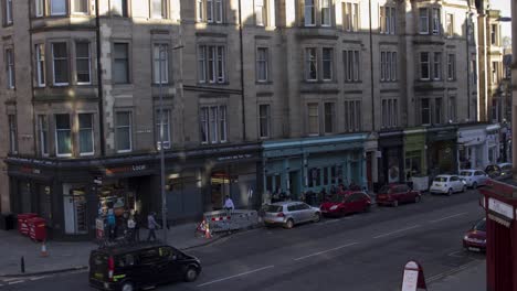 Panorámica-de-Timelaspe-de-sombras-en-un-edificio