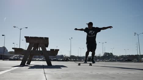 Skateboarder-Großer-Ollie