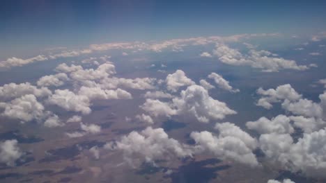 Wolken-Aus-Dem-Flugzeug