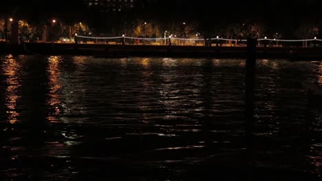 River-Thames-at-Night