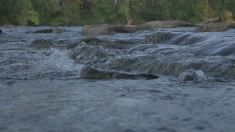 Río-Water-Slow-Motion