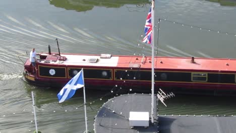 Narrow-Boat