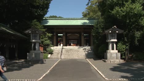 Wide-Shot-of-Temple-in-Japan