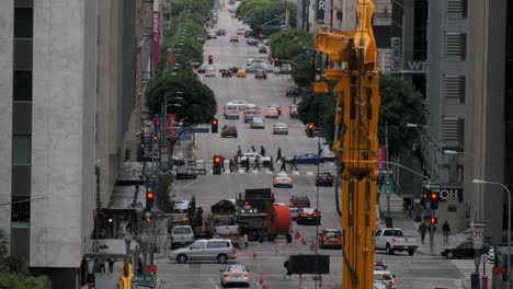 Busy-Street-in-Downtown-LA