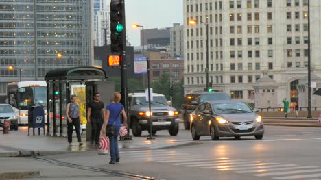 Verkehr-In-Der-Innenstadt-Von-Chicago