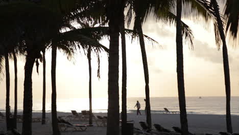 Sonnenaufgang-Am-Mexikanischen-Strand