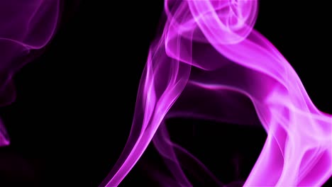 Humo-coloreado-sobre-negro-08