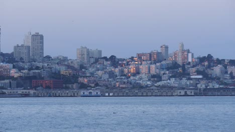 Long-Shot-of-San-Francisco