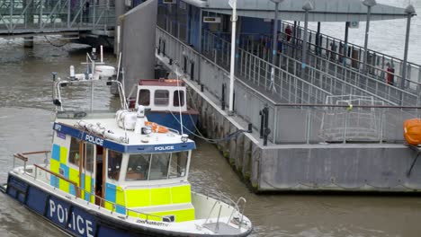Polizeiboot-Auf-Der-Themse